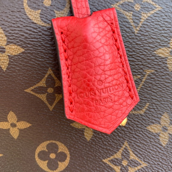 Sold Gorgeous Louis Vuitton Estrella MM Red - Picture 5 of 16